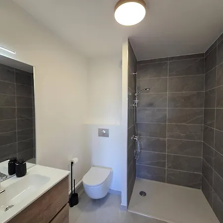 T2 Neuf A Avec Parking - 6 Pers. Apartamento